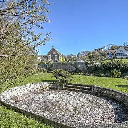 Near Bayeux By The Beach, Cleaning Included * Sainte-Honorine-des-Pertes