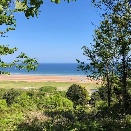 Near Bayeux By The Beach, Cleaning Included בית נופש